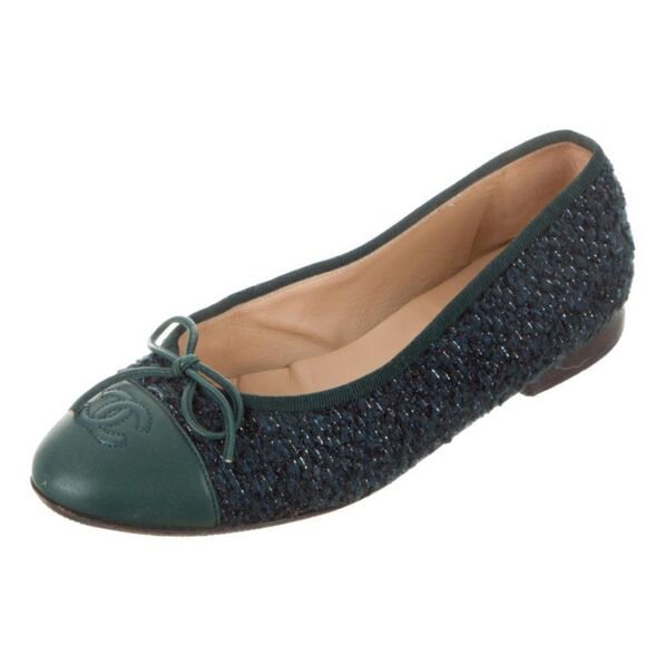 CHANEL CC Tweed Cap-Toe Green Flats sz 7 - Picture 3 of 4